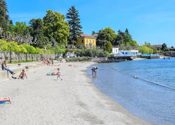 Casa Vacanze Porto Valtravaglia Lago Maggiore
